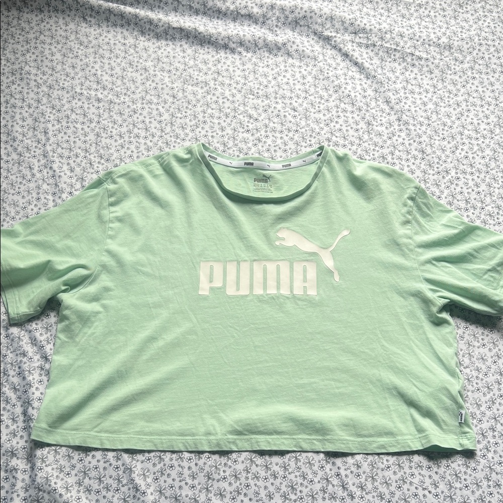 Puma Women's Light Green Short Sleeve Cropped Tee